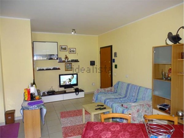 appartamento in vendita a Camporotondo Etneo