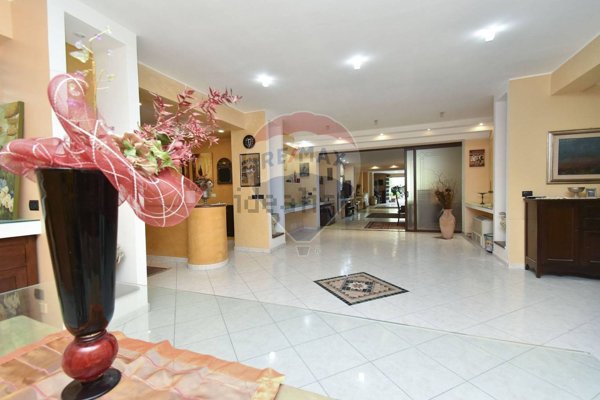 casa indipendente in vendita a Camporotondo Etneo in zona Piano Tavola