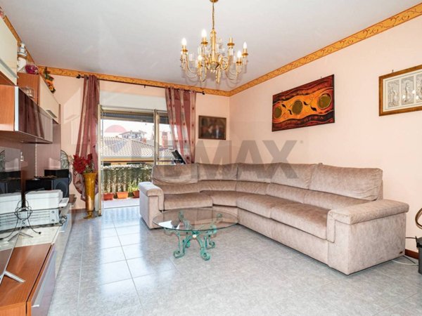 appartamento in vendita a Camporotondo Etneo