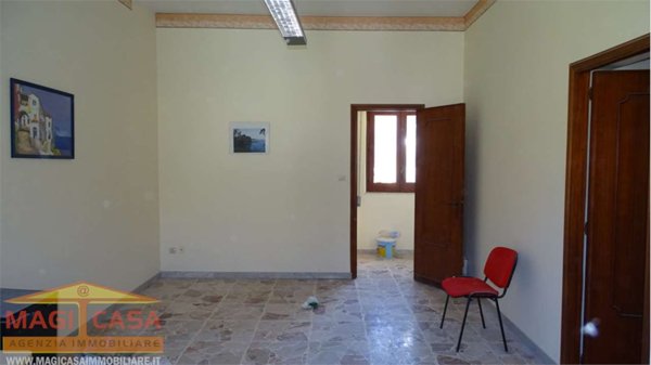 casa semindipendente in vendita a Camporotondo Etneo in zona Centro Storico