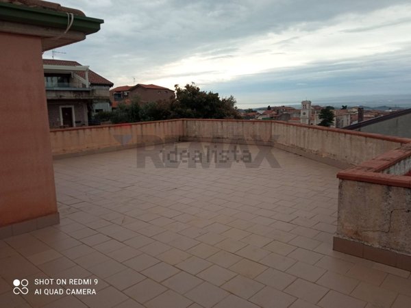 appartamento in vendita a Camporotondo Etneo