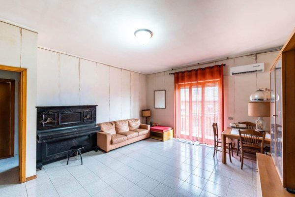 appartamento in vendita a Camporotondo Etneo