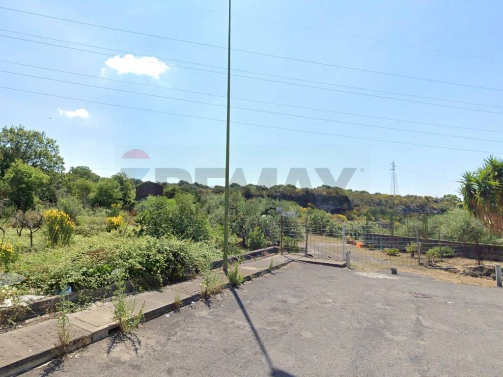 terreno agricolo in vendita a Camporotondo Etneo