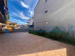 appartamento in vendita a Camporotondo Etneo