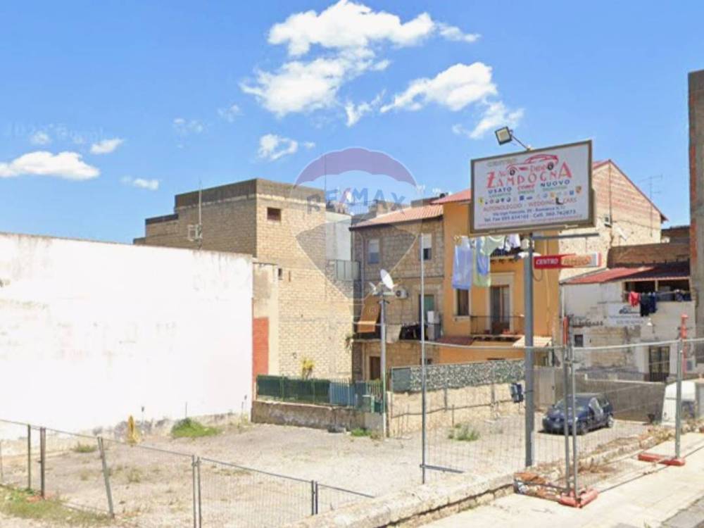 appartamento in vendita a Camporotondo Etneo