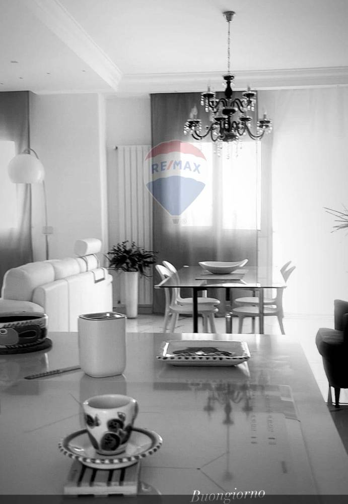 appartamento in vendita a Camporotondo Etneo