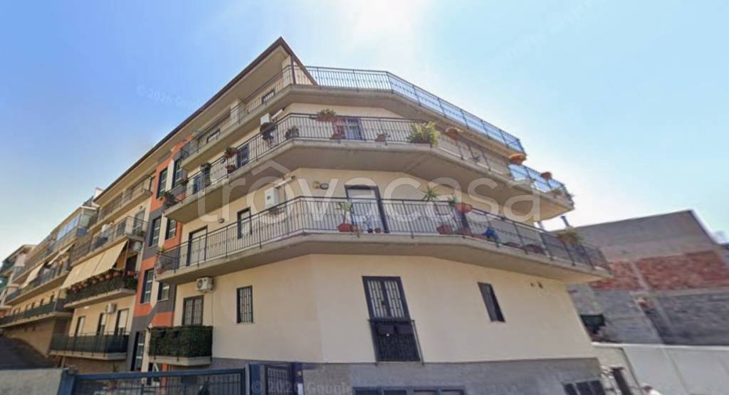 appartamento in vendita a Camporotondo Etneo
