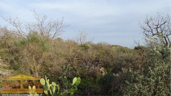 terreno in vendita a Camporotondo Etneo