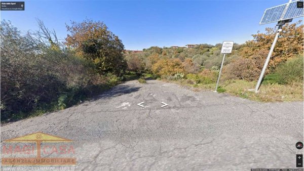 terreno in vendita a Camporotondo Etneo in zona Villaggio Sant'Antonio