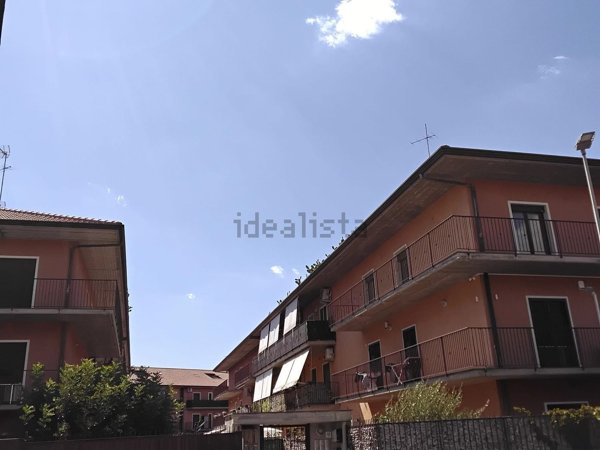 appartamento in vendita a Camporotondo Etneo