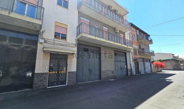 appartamento in vendita a Camporotondo Etneo in zona Piano Tavola