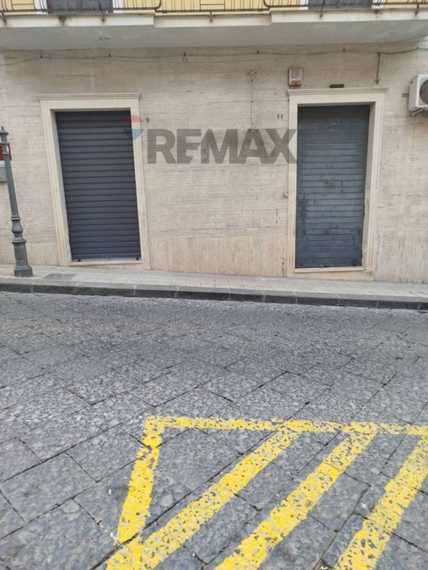 casa indipendente in vendita a Camporotondo Etneo in zona Centro Storico