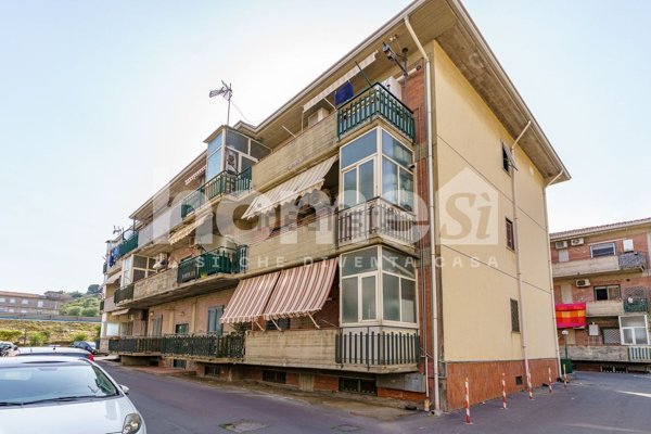 appartamento in vendita a Camporotondo Etneo in zona Piano Tavola