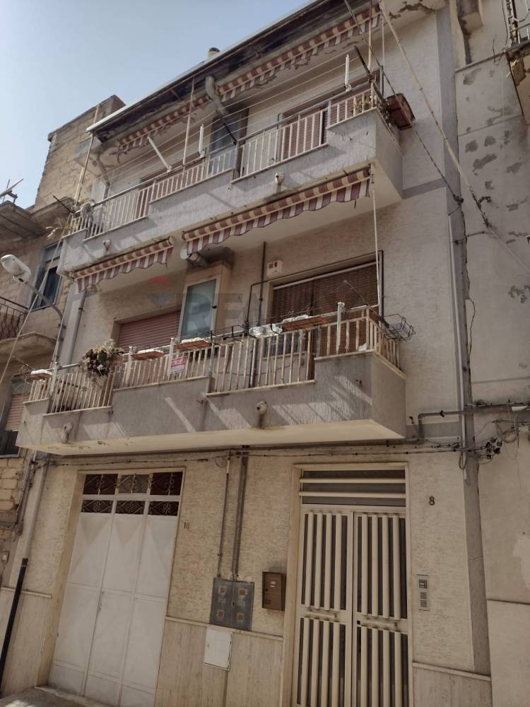 casa indipendente in vendita a Camporotondo Etneo
