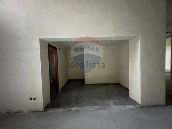 ufficio in vendita a Camporotondo Etneo in zona Piano Tavola