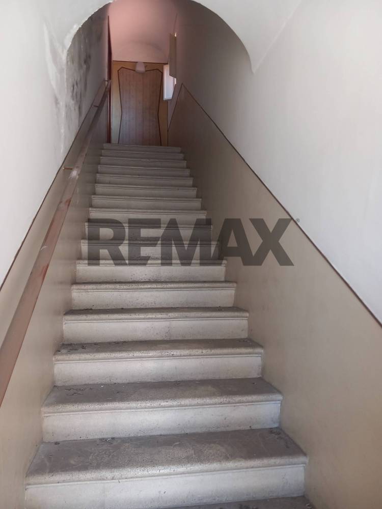 casa indipendente in vendita a Camporotondo Etneo in zona Centro Storico