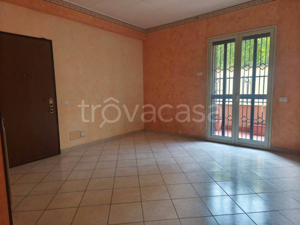 appartamento in vendita a Camporotondo Etneo in zona Centro Storico