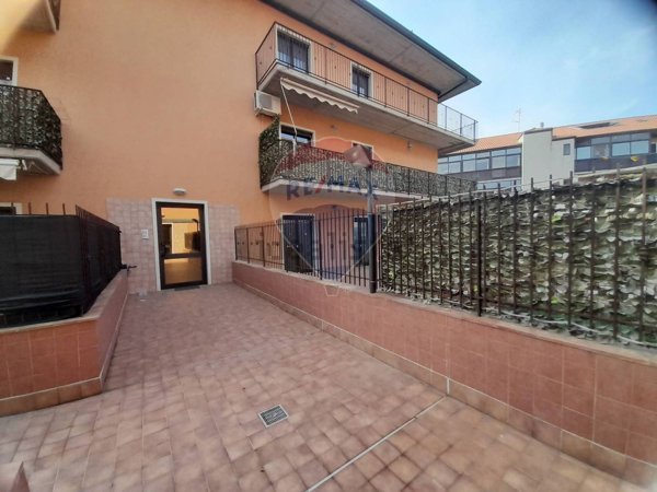 appartamento in vendita a Camporotondo Etneo in zona Piano Tavola
