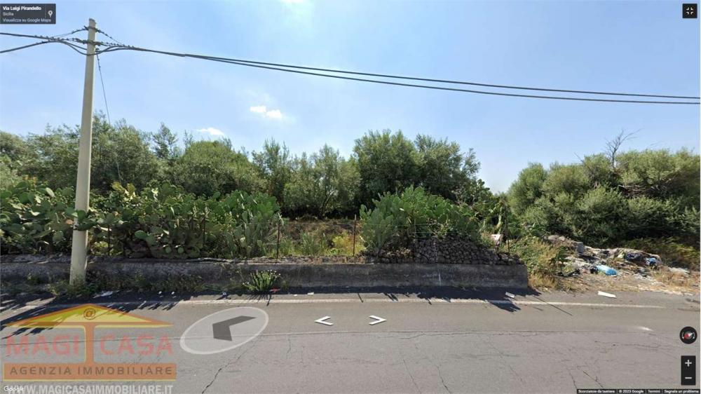 terreno in vendita a Camporotondo Etneo
