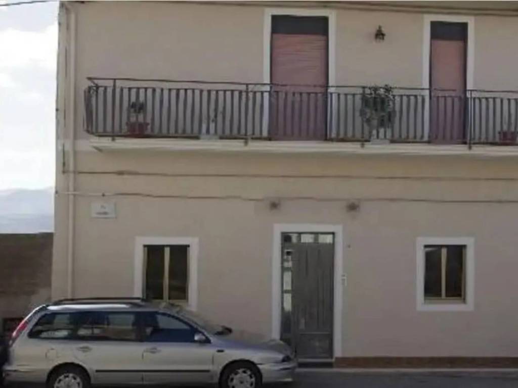 appartamento in vendita a Castel di Iudica