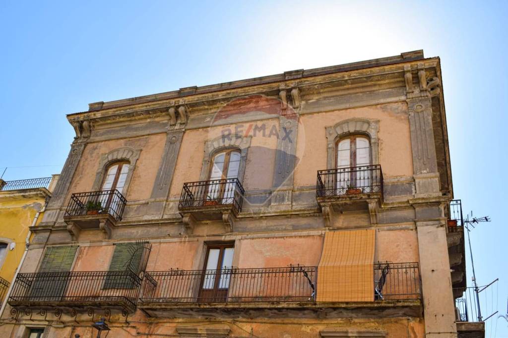 appartamento in vendita a Castiglione di Sicilia