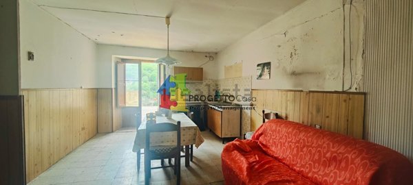 casa indipendente in vendita a Castiglione di Sicilia