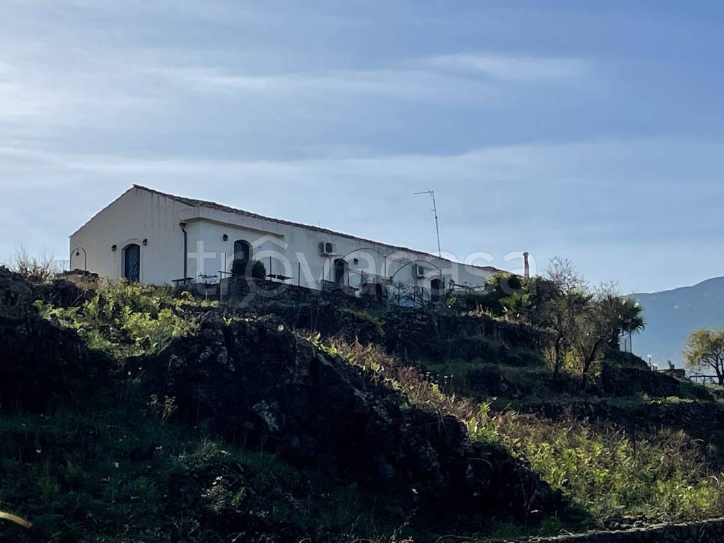 casa indipendente in vendita a Castiglione di Sicilia