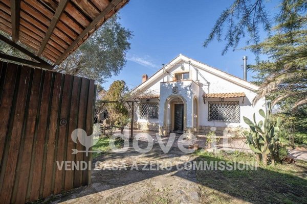 casa indipendente in vendita a Castiglione di Sicilia