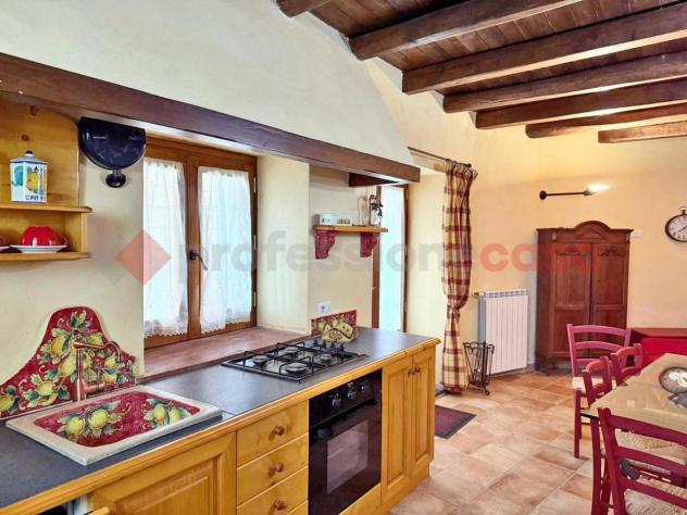casa indipendente in vendita a Castiglione di Sicilia