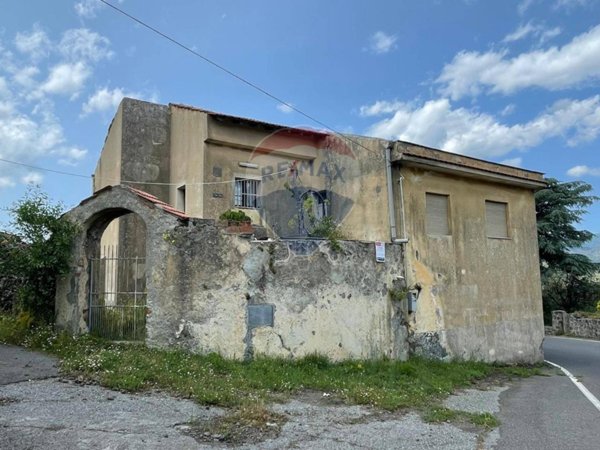 appartamento in vendita a Castiglione di Sicilia