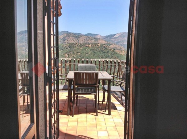 casa indipendente in vendita a Castiglione di Sicilia