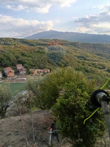 casa indipendente in vendita a Castiglione di Sicilia in zona Verzella