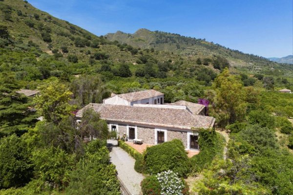 casale in vendita a Castiglione di Sicilia