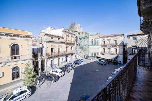 appartamento in vendita a Castiglione di Sicilia