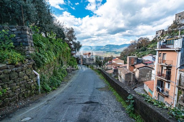 casale in vendita a Castiglione di Sicilia