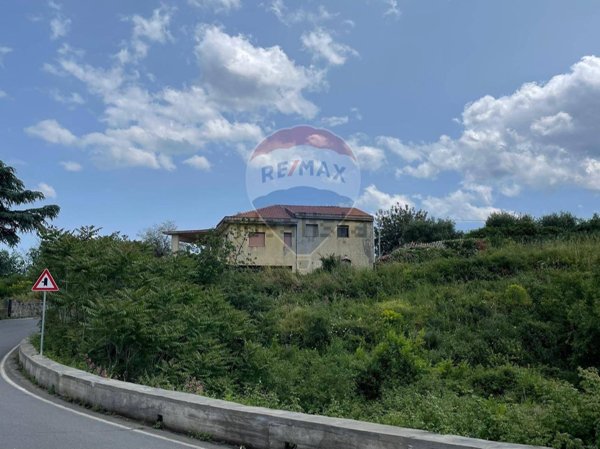 casale in vendita a Castiglione di Sicilia