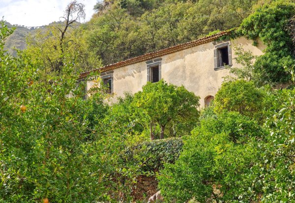 casa indipendente in vendita a Castiglione di Sicilia