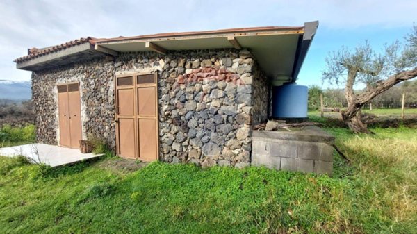 terreno agricolo in vendita a Castiglione di Sicilia