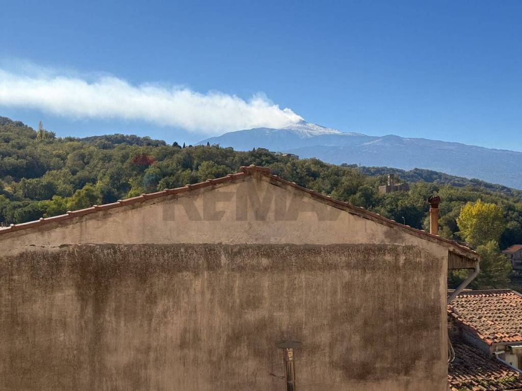 casa indipendente in vendita a Castiglione di Sicilia