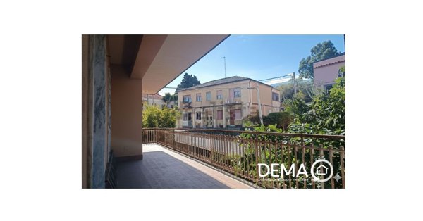 appartamento in vendita a Castiglione di Sicilia in zona Passopisciaro