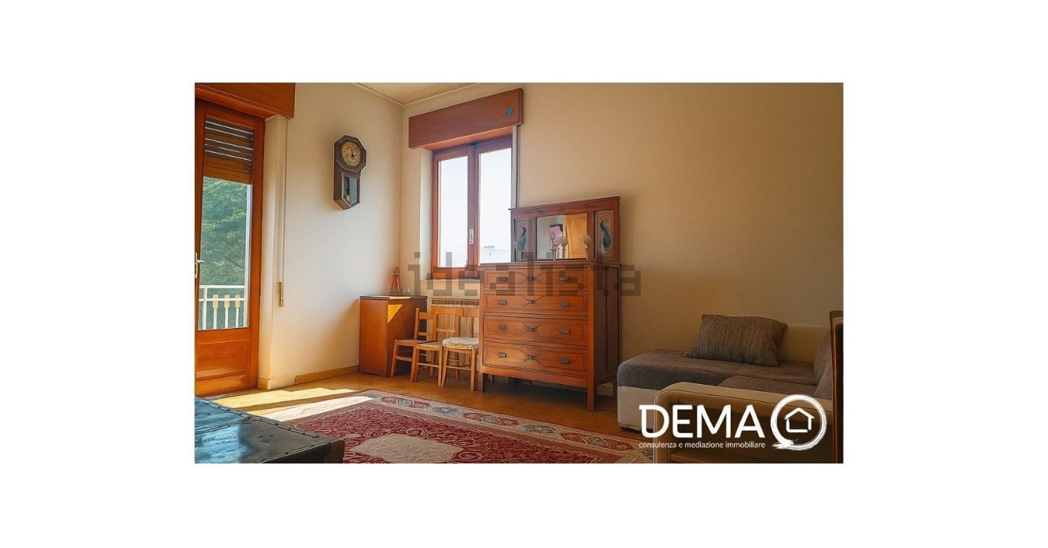 appartamento in vendita a Castiglione di Sicilia in zona Passopisciaro