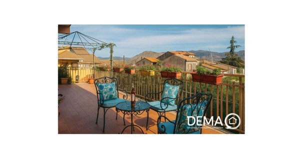 appartamento in vendita a Castiglione di Sicilia in zona Passopisciaro