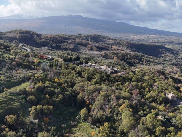 negozio in vendita a Castiglione di Sicilia
