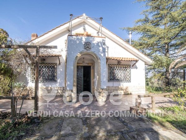 casa indipendente in vendita a Castiglione di Sicilia