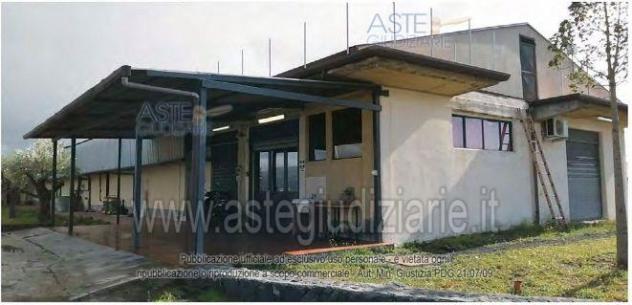 negozio in vendita a Castiglione di Sicilia in zona Solicchiata