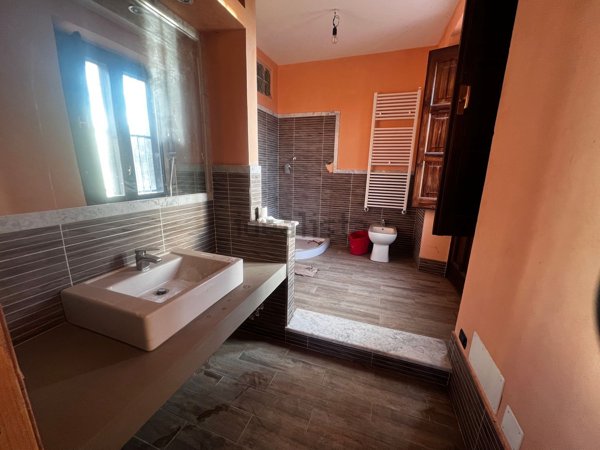 casa indipendente in vendita a Castiglione di Sicilia