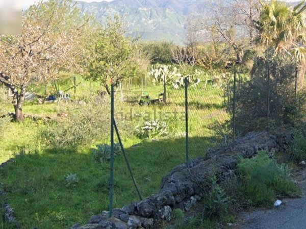terreno agricolo in vendita a Castiglione di Sicilia in zona Solicchiata