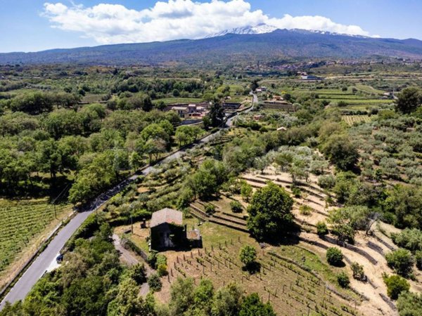 casa indipendente in vendita a Castiglione di Sicilia