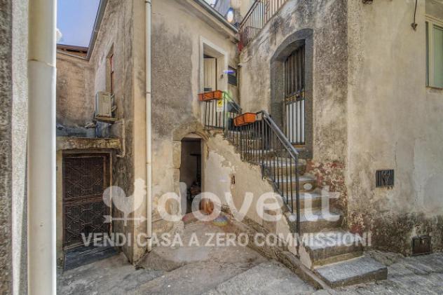 appartamento in vendita a Castiglione di Sicilia