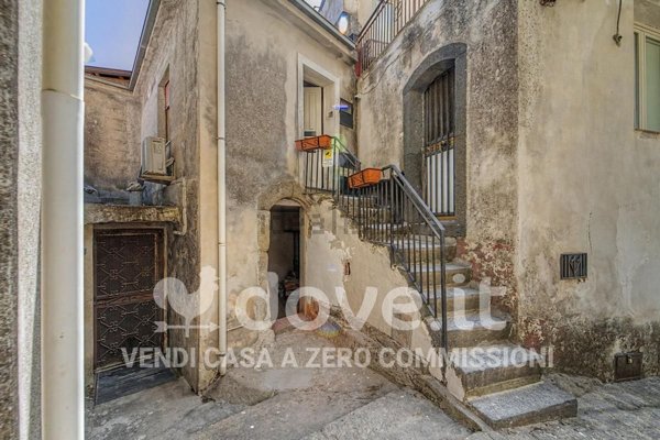 appartamento in vendita a Castiglione di Sicilia